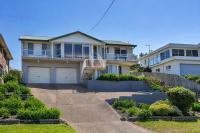 Magnificent Outlook - with ocean views & rumpus room - Chambres d'hôtes Mollymook
