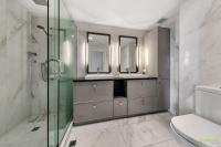 QV Stays Luxury with Sea Views - B&B Auckland