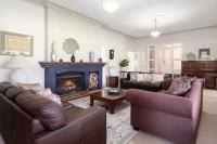 Meerea Country Estate adjoining Wollombi National Park - B&B Bulga