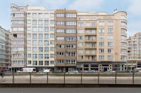 Deluxe 3 bedrooms apartment with Casino view at the beach and free parking - Chambres d'hôtes Ostende