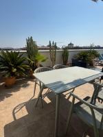 Apartamentos RG Suites Jardines de Murillo - B&B Seville