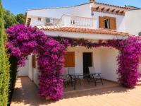 Casa Angel - Mil Palmeras - 3-Bedroom House - Sleeps 5 - Near Beach & Pool - 80 m2 Terrace - Chambres d'hôtes Pilar de la Horadada