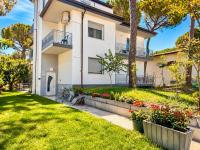 Garden apartment with parking - Ferienwohnung Lignano