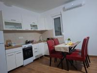 Olive Apartment - Ferienwohnung Bar