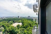 21-121 Poetika, Degtyarivska 25e, Kyiv, Shuliavska metro nearby, fantastic city view, Petrovdom Apartment - Chambres d'hôtes Kiev