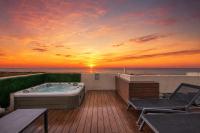Heated Private Jacuzzi Penthouse Breathtaking Seaview - B&B Pembroke
