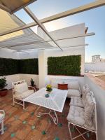 ISG Apartments El Postigo - B&B Seville