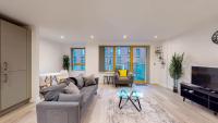 Stunning 2 bed London apartment secure parking - B&B Thamesmead