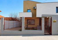 Sunny Family Vila Constanta - Ferienwohnung Konstanza