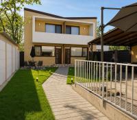 Sunny Family Vila Constanta - Ferienwohnung Konstanza