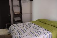 cuarto en senderos comendador con baño privado - Ferienwohnung Alotenango