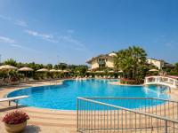 The Green Residence with Pool and Garden - Chambres d'hôtes Desenzano del Garda