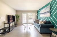 Spacious 2BR at 5 min walk to NRG | RODEO | By TMC - B&B Houston