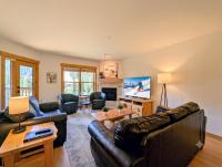 Tenderfoot Lodge 2636 by SummitCove Lodging in Colorado - B&B Keystone