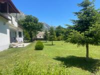 Paja Guesthouse - Camping - B&B Bogë