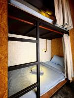 Cozy BB Experience in Bangkok Noi with Modern Comforts - Chambres d'hôtes Bangkok Noi