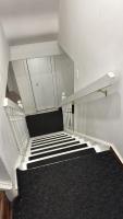 Modern Private 2-Bedroom Guest Suite l Free Parking l Self Check-in! - B&B Guelph