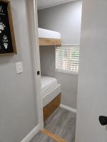Cozy Mountain Cabin near Cashiers -Hiking -Waterfalls -Wildlife -Views - B&B Glenville
