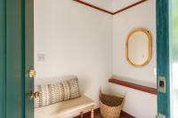 Design-Forward | Steps to Shops & Dining | 2 Kings - B&B Mill Valley