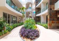 Exceptional Location Near Beach, Pool-View Balcony - B&B Playa del Carmen