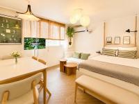 NEW OPEN - Bright Private Stay near Jamsil, COEX, Lotte Tower, KSPO - Bed and Breakfast Seoel