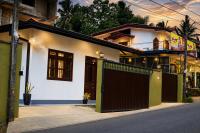 Casa Solace - Bed and Breakfast Gintota