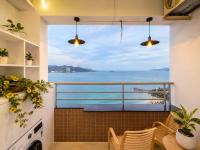 Two-Bedroom Apartment with Balcony and Sea View