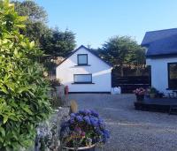 Sea Breeze Blackwater 5 minutes walk from a beautiful beach - B&B Blackwater