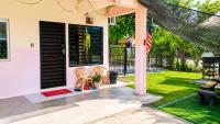 Homestay Seri Aishah - Bed and Breakfast Chemor