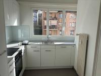 Stylish 2BR with Stunning Zurich Views - Tilia 41 - Bed and Breakfast Zürich