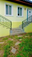 Peaceful Studio Retreat in Lozova - Your Private Garden Escape authentic Moldovan village experience - Ferienwohnung Lozova