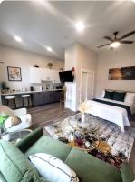 Detroit Furnished Apartment Monthly Rental Extended Stay - Bed and Breakfast Detroit