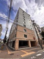 510札幌中央区メインエリアの新規オープン広々室内空間を提供ダブルベッド完備 - B&B Sapporo
