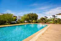 Beachside 2-Bedroom Apartment with Pool - B&B Taghazout