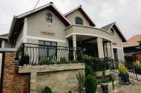 Sabyinyo Crest - B&B Cyuve
