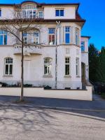 NEUERÖFFNUNG HomeME Bad Salzuflen City Netflix, Parkplatz, Küche, Kurpark - B&B Bad Salzuflen