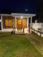 Mama Judith's Cottage - Bed and Breakfast Padre Burgos