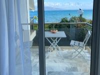 Ocean Breeze Apt - B&B Oropós