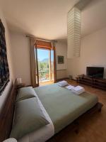 Camera Queen con Bagno in Comune