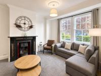 City Centre- Contractors- Sleeps 7- Parking- AC - B&B Derby