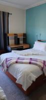 Cozy Guest Room in West Bairnsdale - Walk to CBD Trails - B&B Bairnsdale