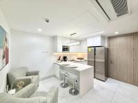 Lujoso departamento Millenium con piscina MILL-703 - B&B Guayaquil