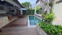 Roberto Villa, just a short scooter ride to Padang Padang and Bingin Beach - B&B Uluwatu