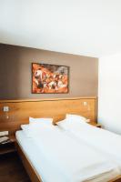 Superior One-Bedroom Apartment