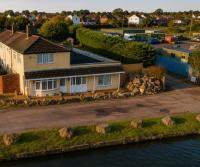 Spacious Canalside Cottage - Games Room - Dog Walks - Chambres d'hôtes Loughborough
