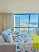 Daytona oceanfront two-bedroom suite - Bed and Breakfast Daytona Beach