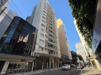 Lindo apartamento, localização privilegiada ao lado da Praça Osório e do Calçadão da Rua XV - Chambres d'hôtes Curitiba