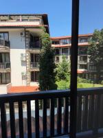 Апартамент Green Lines - B&B Primorsko