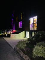 Pratum Pink&Blue Mikołajki - Apartament 37 Stone&Wood - B&B Mikołajki