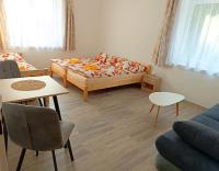 Chambre Familiale avec Salle de Bains